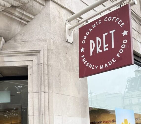 ロンドンいあるオーガニックカフェのPret A Manger(プレタマンジェ)