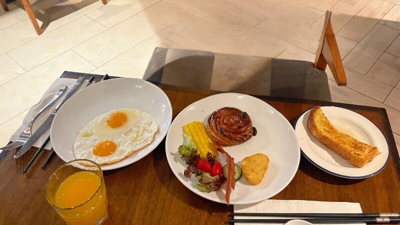 Bangkok Marriott Marquis Queens Park のgoji kitchenの朝食