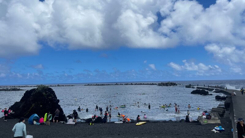 八丈島の底土海岸