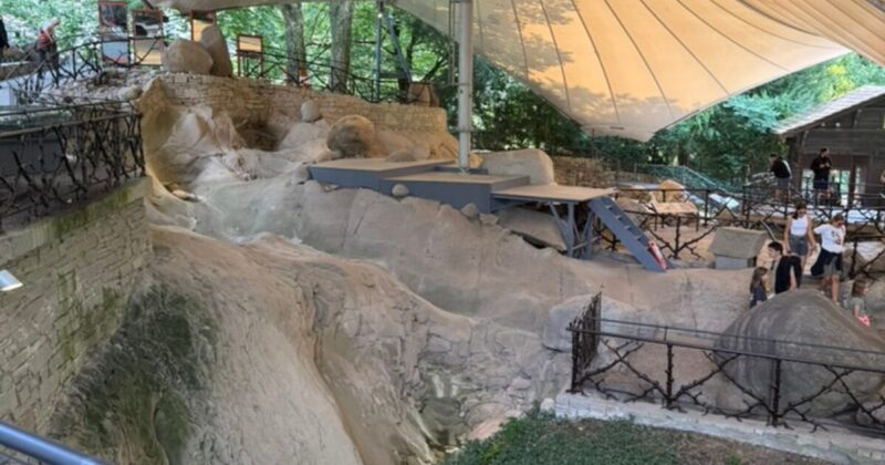 ルツェルンにある氷河公園にある大きな氷河の跡地